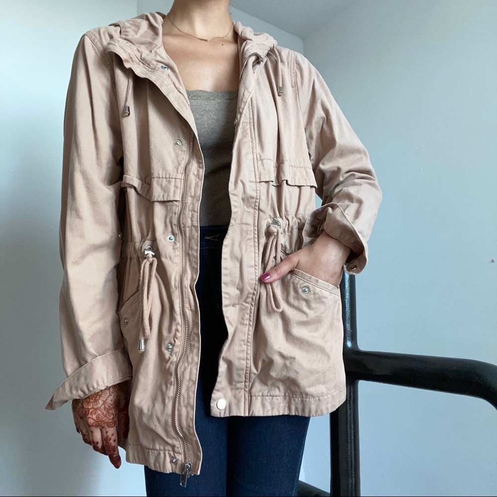 DIVIDE Parka - Picture 4 of 5